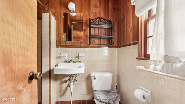 604 Fernwood Street, Panama City Beach, FL 32407