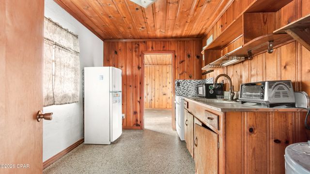 604 Fernwood Street, Panama City Beach, FL 32407