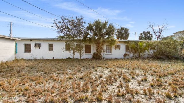 604 Fernwood Street, Panama City Beach, FL 32407