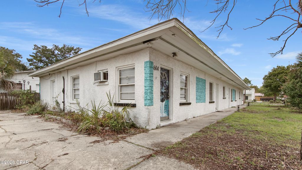 604 Fernwood Street, Panama City Beach, FL 32407
