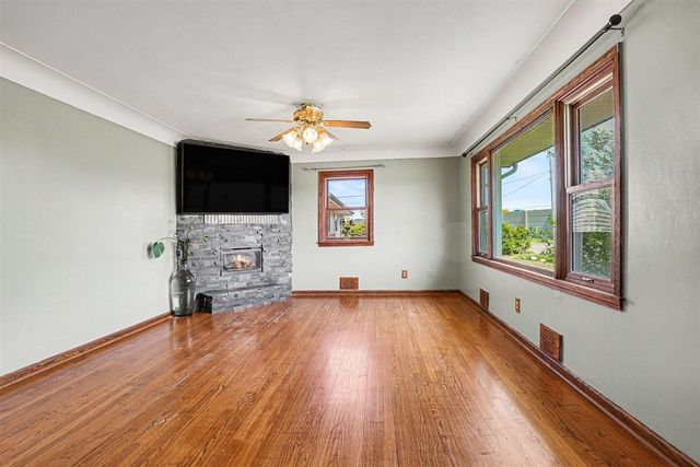 2109 Bloomfield Avenue, Kalamazoo, MI 49001