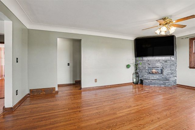 2109 Bloomfield Avenue, Kalamazoo, MI 49001