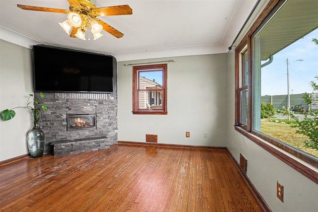 2109 Bloomfield Avenue, Kalamazoo, MI 49001