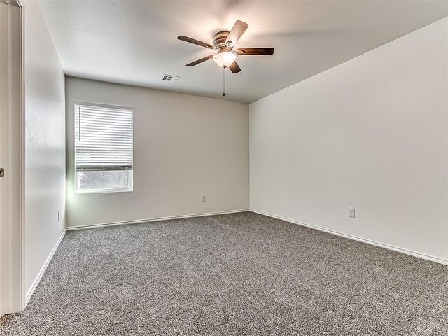 746 W Lola Drive, Mustang, OK 73064