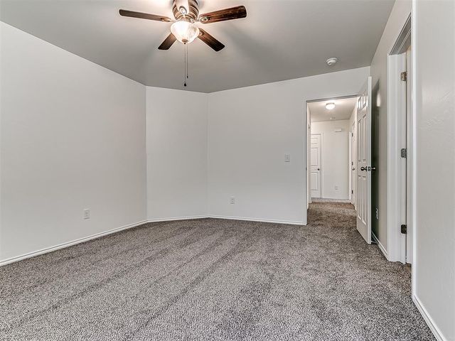 746 W Lola Drive, Mustang, OK 73064