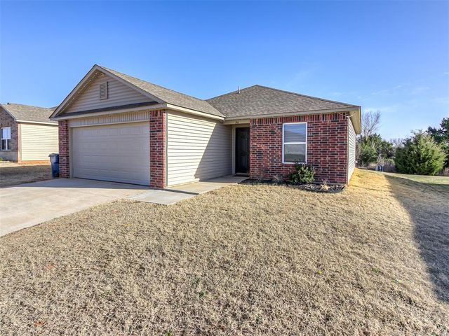 746 W Lola Drive, Mustang, OK 73064