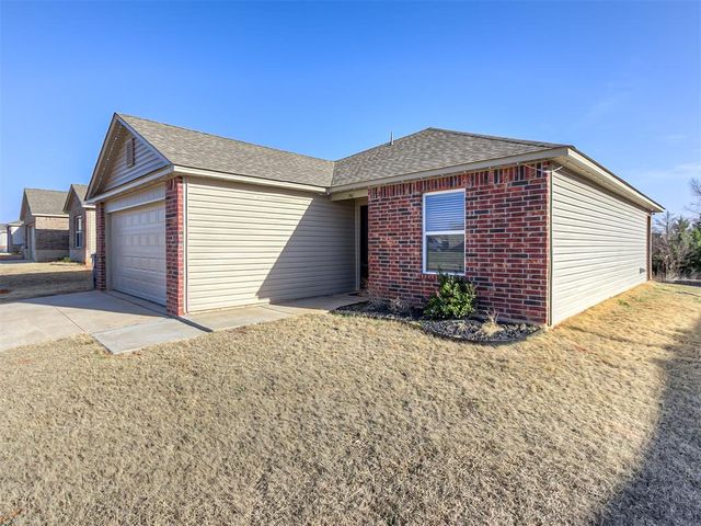 746 W Lola Drive, Mustang, OK 73064