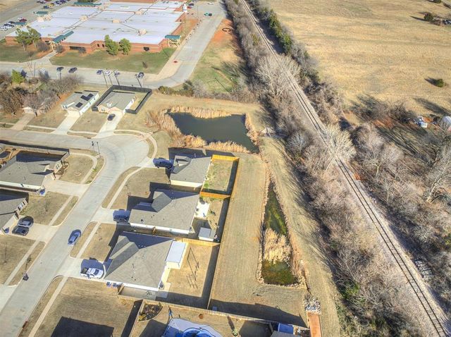 746 W Lola Drive, Mustang, OK 73064