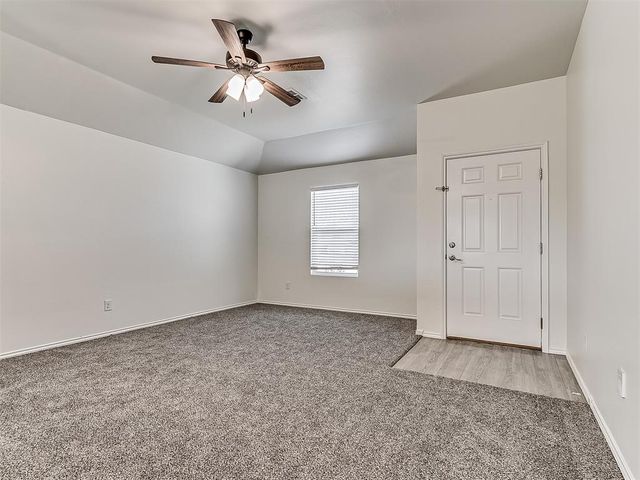 746 W Lola Drive, Mustang, OK 73064