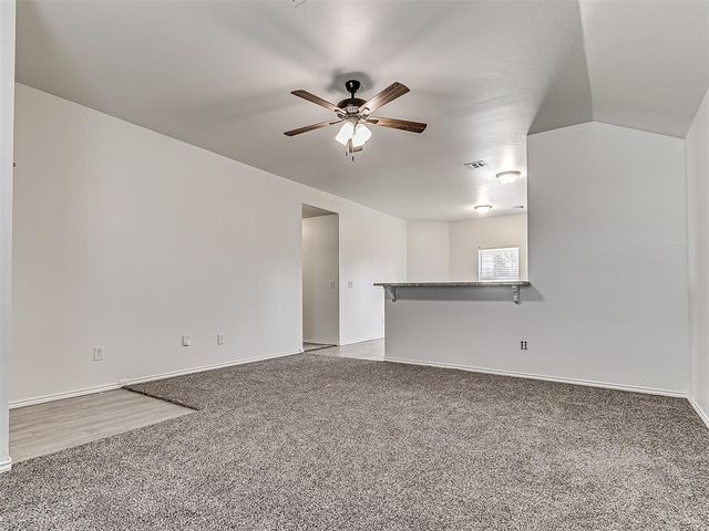 746 W Lola Drive, Mustang, OK 73064