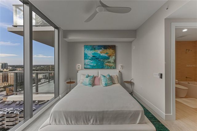 275 1ST AVENUE S 1701, St Petersburg, FL 33701