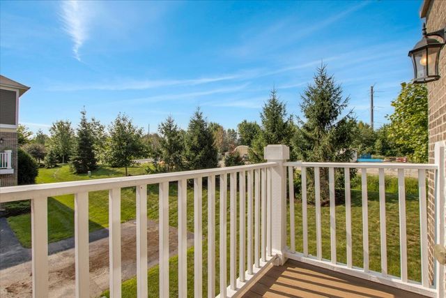 2937 Madison Drive, Naperville, IL 60564