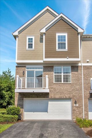 2937 Madison Drive, Naperville, IL 60564
