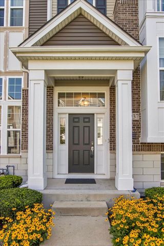 2937 Madison Drive, Naperville, IL 60564