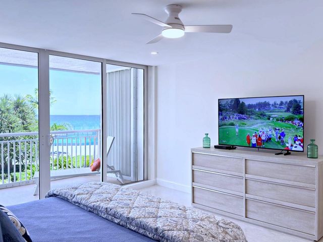 3546 S Ocean Boulevard 422, South Palm Beach, FL 33480