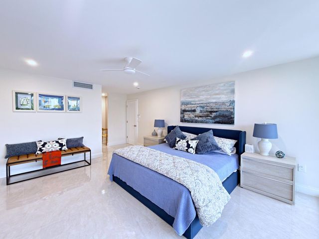 3546 S Ocean Boulevard 422, South Palm Beach, FL 33480