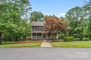 23 Forest Edge Drive, Asheville, NC 28806