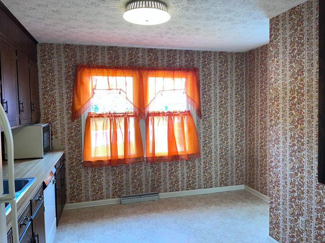 30 WILLIAM PENN DR, Chambersburg, PA 17201