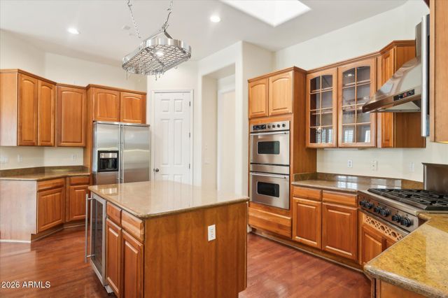 8451 E HIGH POINT Drive, Scottsdale, AZ 85266