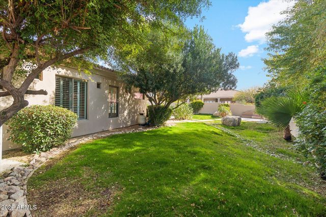 8451 E HIGH POINT Drive, Scottsdale, AZ 85266