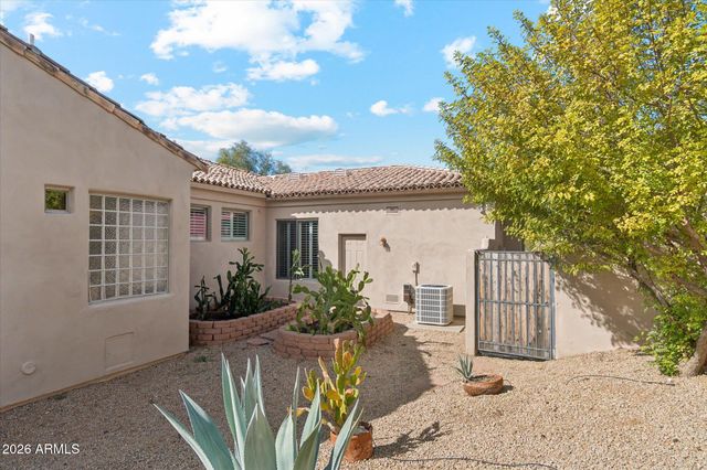 8451 E HIGH POINT Drive, Scottsdale, AZ 85266