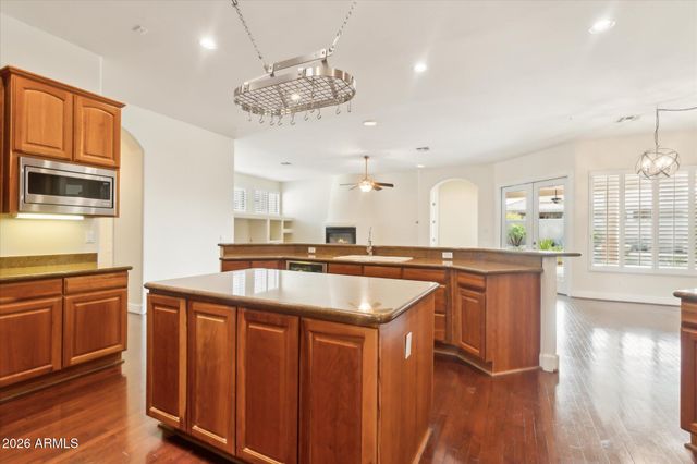 8451 E HIGH POINT Drive, Scottsdale, AZ 85266