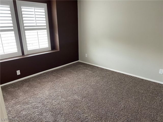 7012 Delta Falls Street, Las Vegas, NV 89166