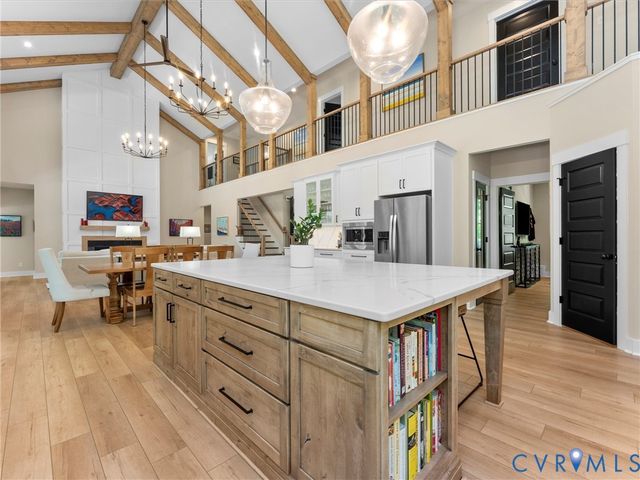 900 Dalmore Dr, Midlothian, VA 23113