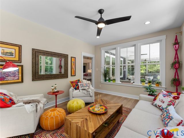 900 Dalmore Dr, Midlothian, VA 23113