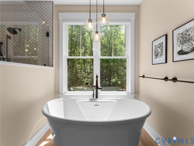 900 Dalmore Dr, Midlothian, VA 23113