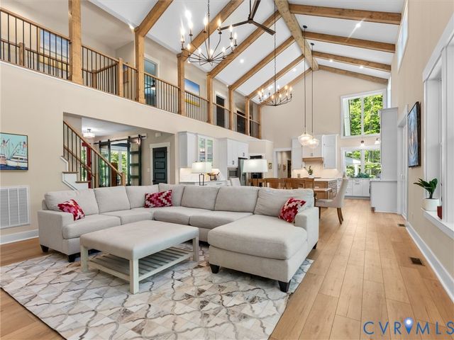 900 Dalmore Dr, Midlothian, VA 23113