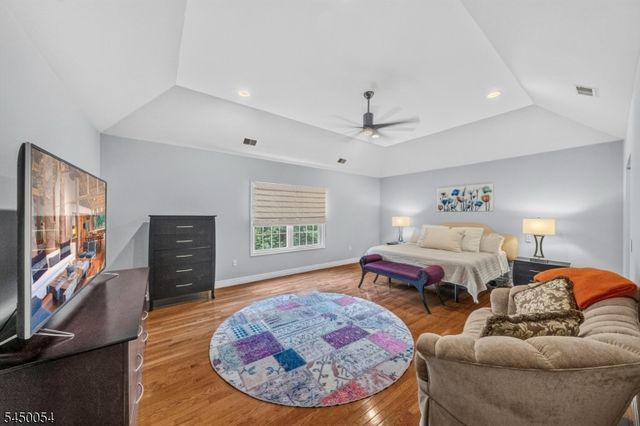 22 Jarombek Dr, Montville Twp., NJ 07082