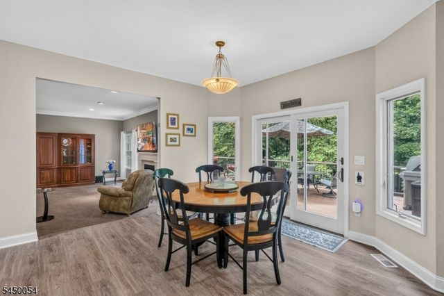 22 Jarombek Dr, Montville Twp., NJ 07082