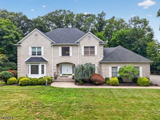 22 Jarombek Dr, Montville Twp., NJ 07082