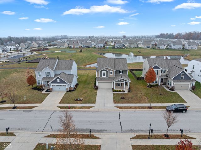 6614 Park Grove Boulevard, Whitestown, IN 46075