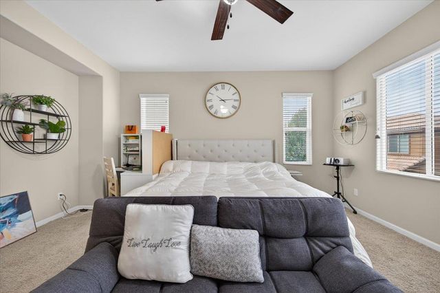 2098 E Axelson Drive, Fresno, CA 93730