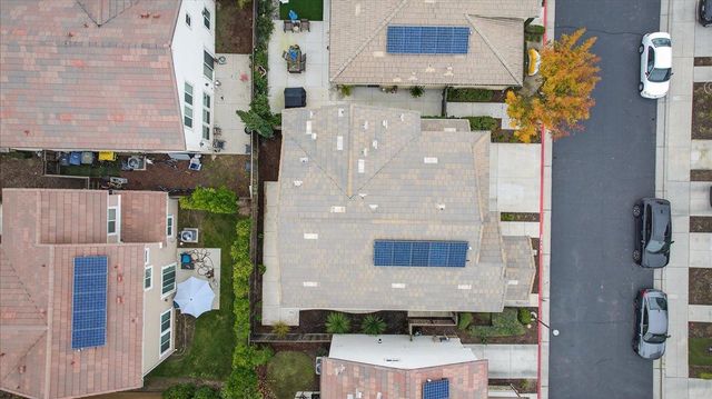 2098 E Axelson Drive, Fresno, CA 93730