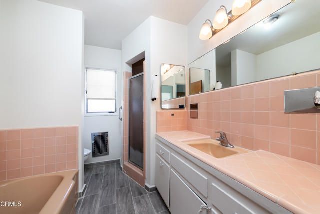 1305 Solita Road, Pasadena, CA 91103