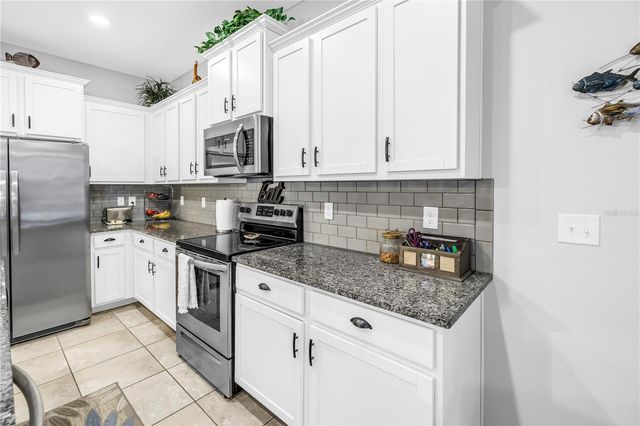8637 DAYDREAM STREET, Sarasota, FL 34238