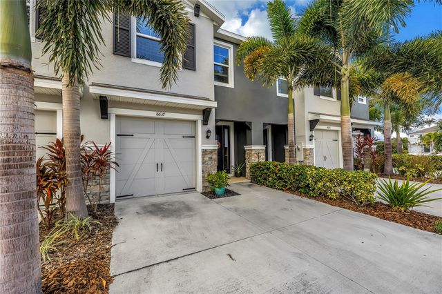 8637 DAYDREAM STREET, Sarasota, FL 34238