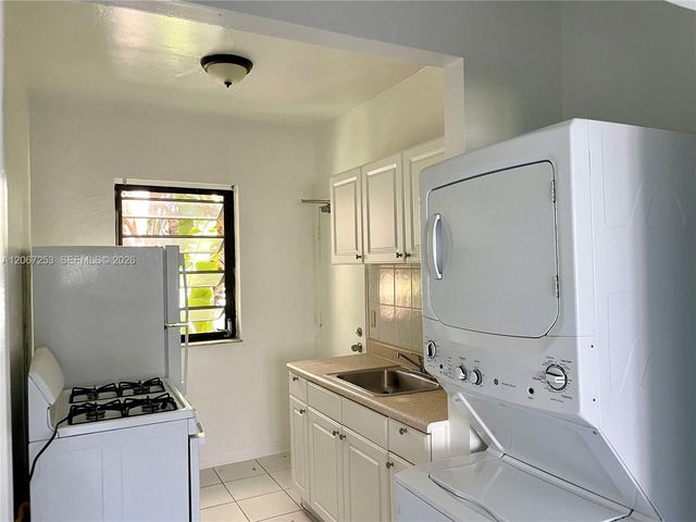 411 Meridian Avenue 7, Miami Beach, FL 33139