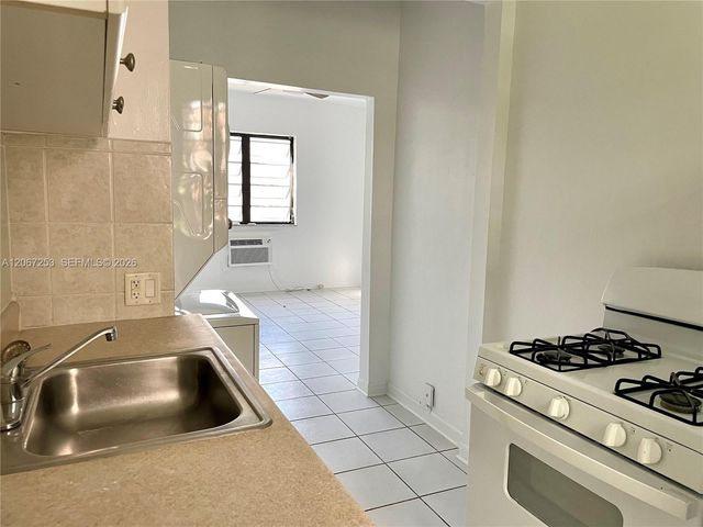411 Meridian Avenue 7, Miami Beach, FL 33139