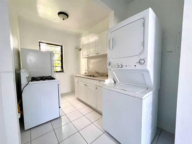 411 Meridian Avenue 7, Miami Beach, FL 33139