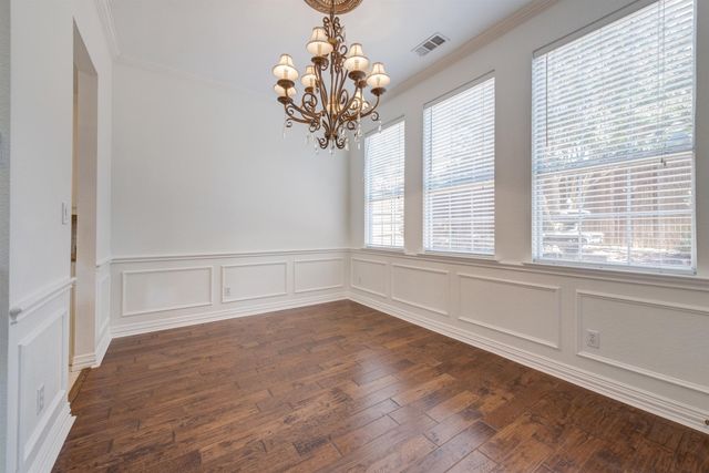 1404 Clearwater Court, Grapevine, TX 76051