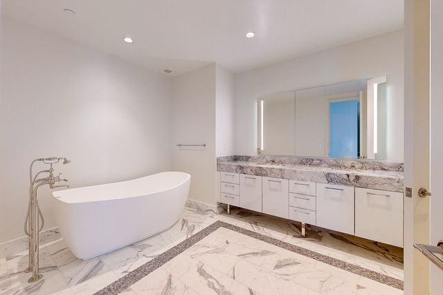 240 Devonshire Street 5701, Boston, MA 02110