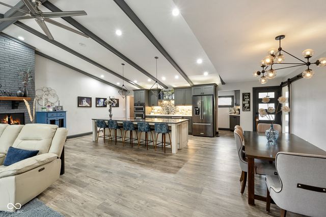 597 Lasher Drive, Seymour, IN 47274