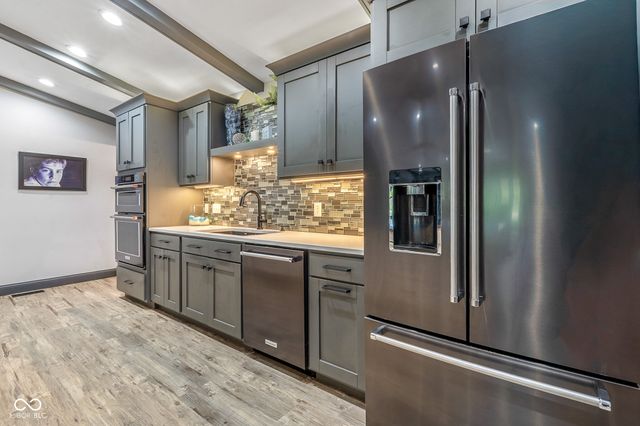 597 Lasher Drive, Seymour, IN 47274