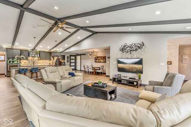 597 Lasher Drive, Seymour, IN 47274