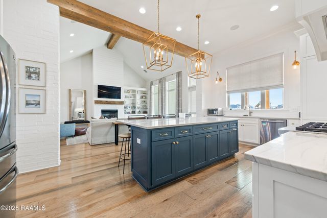 103 Golden Eye Drive, Lafayette, LA 70508