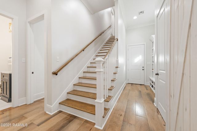 103 Golden Eye Drive, Lafayette, LA 70508